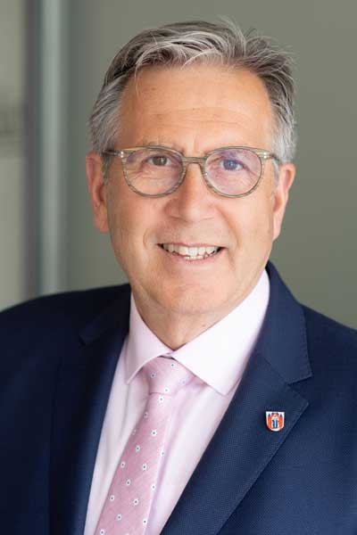 Oberbürgermeister der Stadt Aschaffenburg Jürgen Herzing (Foto: Björn Friedrich) Oberbürgermeister der Stadt Aschaffenburg Jürgen Herzing (Foto: Björn Friedrich)